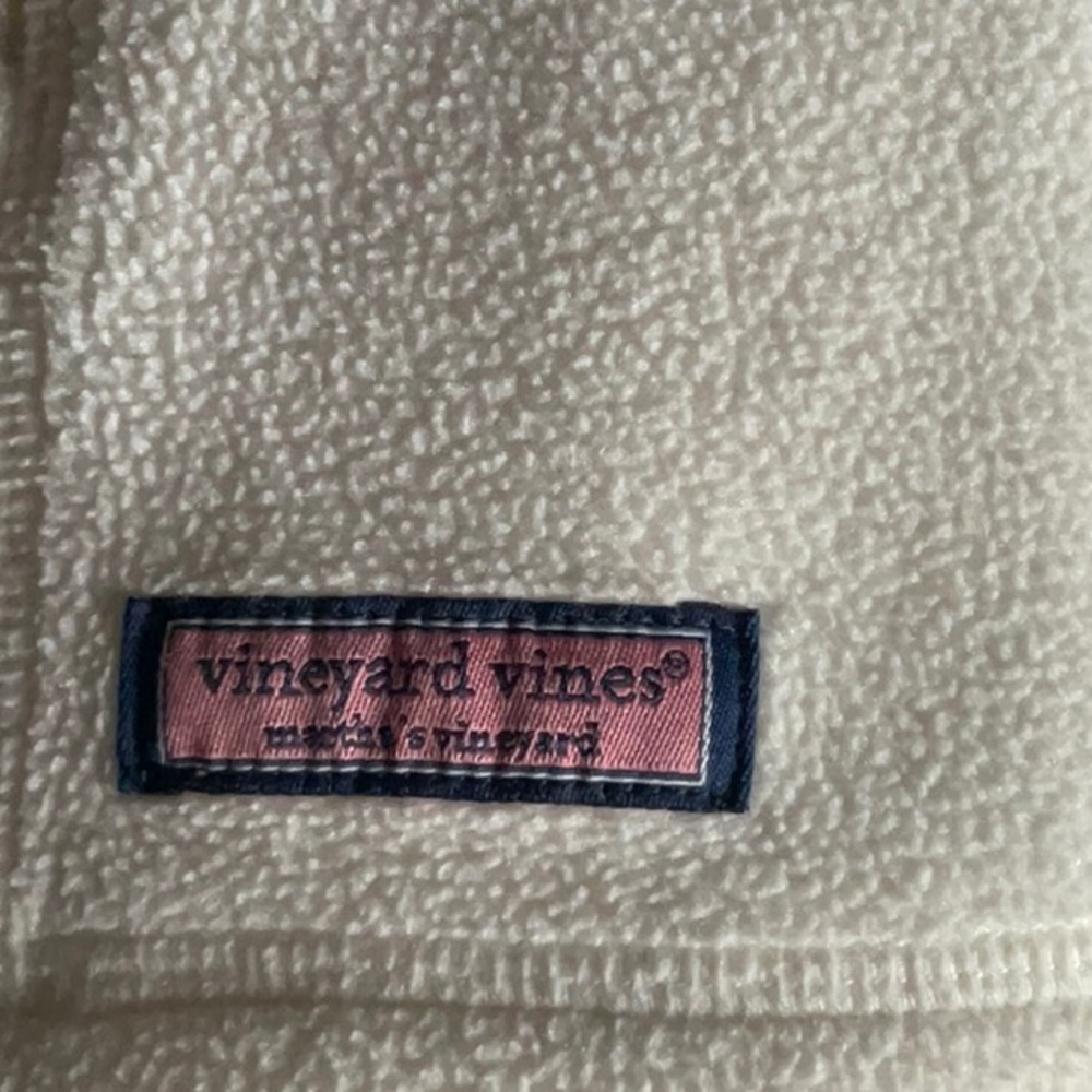 Vineyard Vines Ivory Fleece Vest - Picture 6 of 9